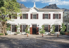 Гостиница Vineyard Hotel  Кейптаун